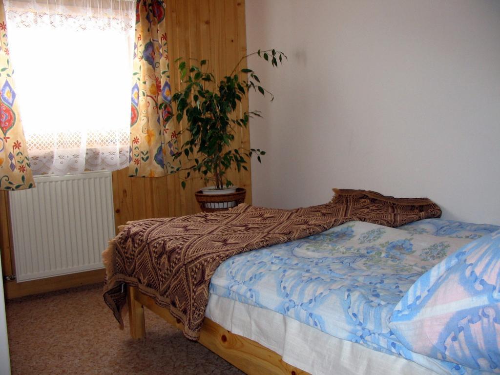 Apartamenty- Mieszkania Wakacyjne ชาร์นาโกรา ห้อง รูปภาพ